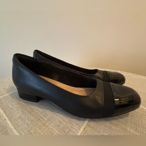 Clarks Juliet Monte Block Heel, Black Leather Synthetic, 8 US